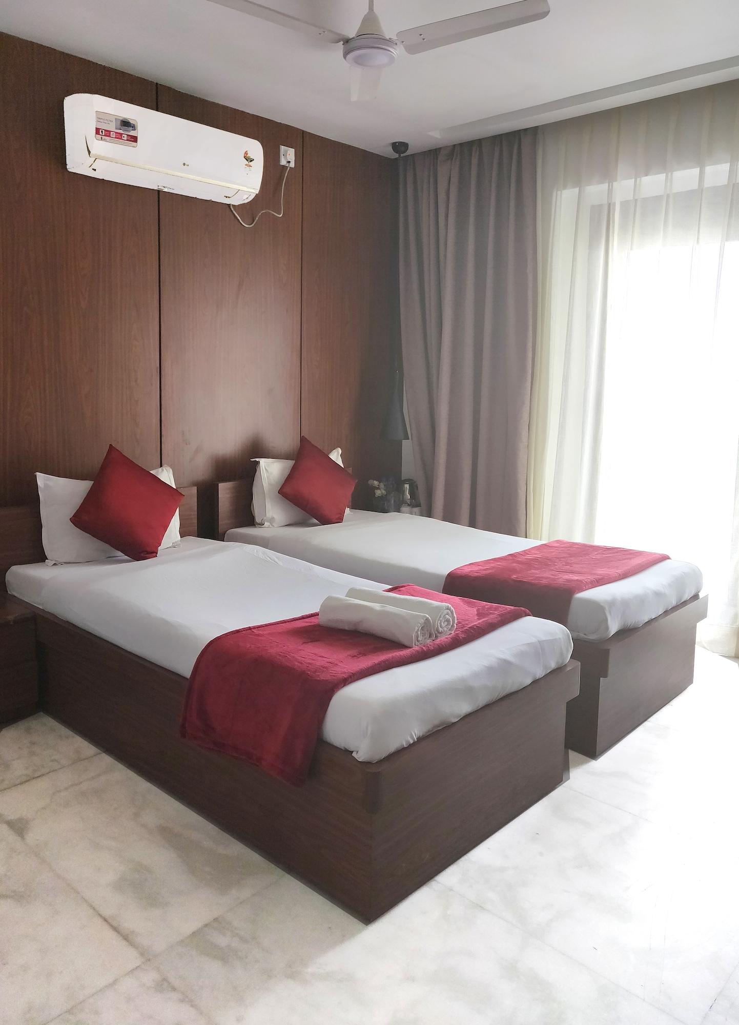 Tatvam Residency Hotell Calcutta Exteriör bild